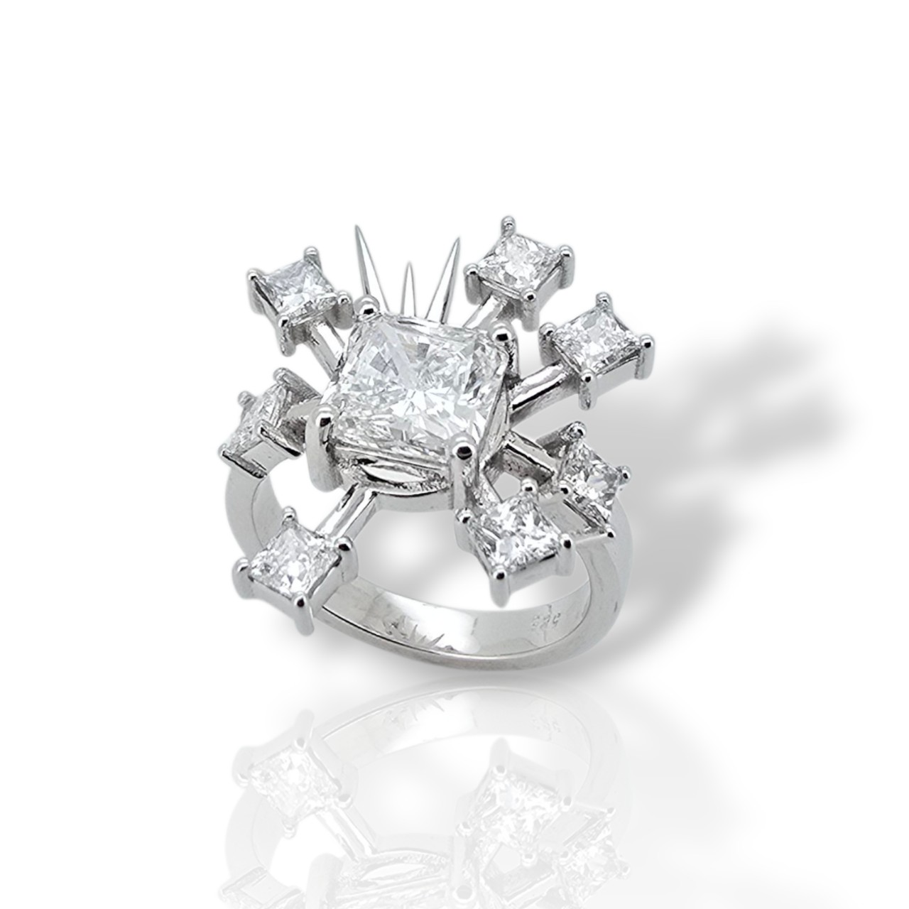 ''Sole Reale'' Anello in oro bianco 14K con diamante centrale Square Radiant da 2,07ct (Lab) (code M002920)