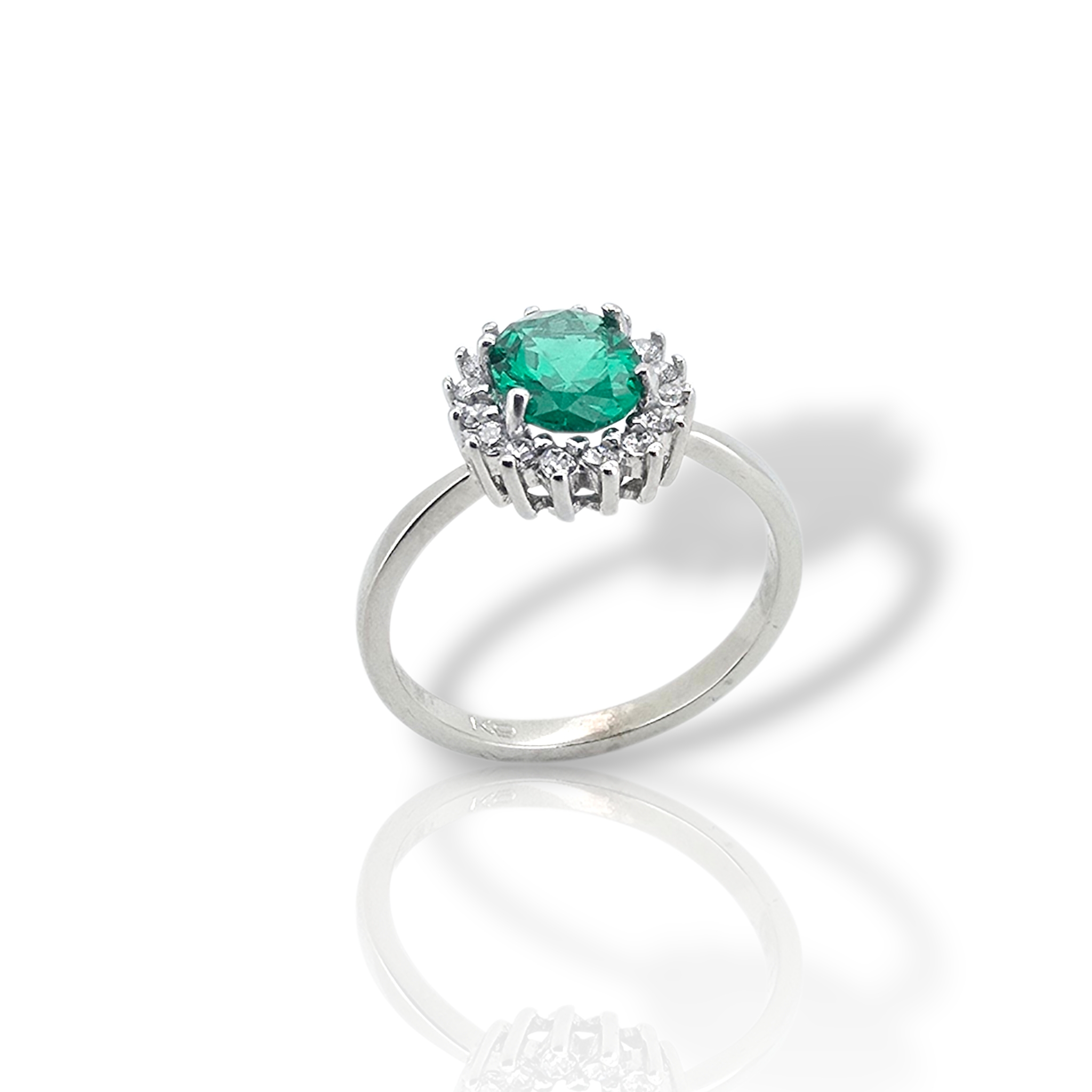 9K White Gold Cluster Ring with Synthetic Emerald (code SM189740)