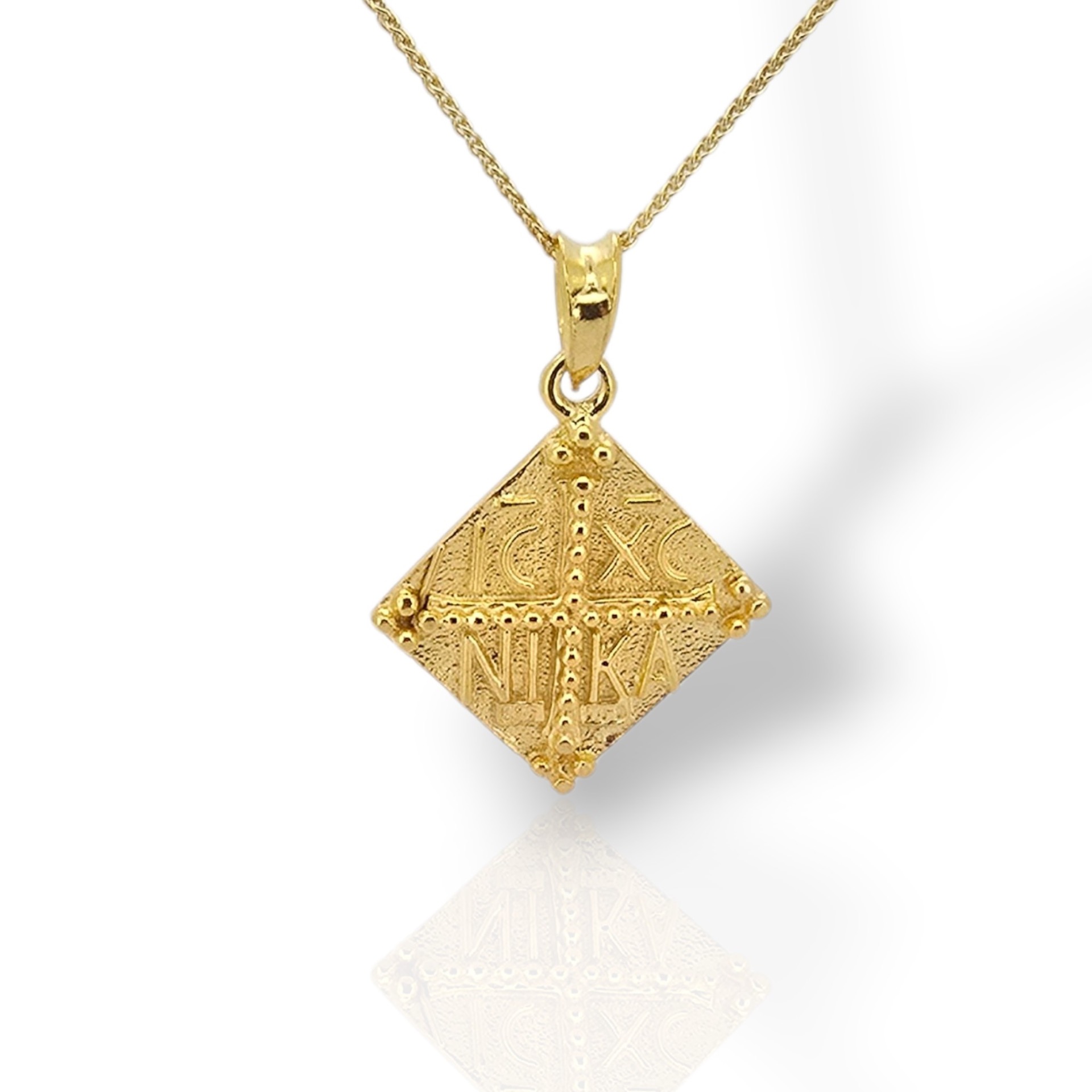 Κωνσταντινάτο Μενταγιόν από Επίχρυσο Ασήμι 925 με Αλυσίδα (code H008231)