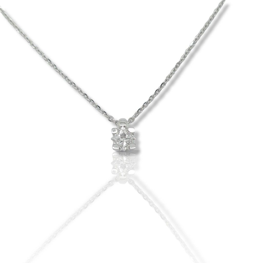 White gold single stone necklace k18 with square diamond (code T2187)