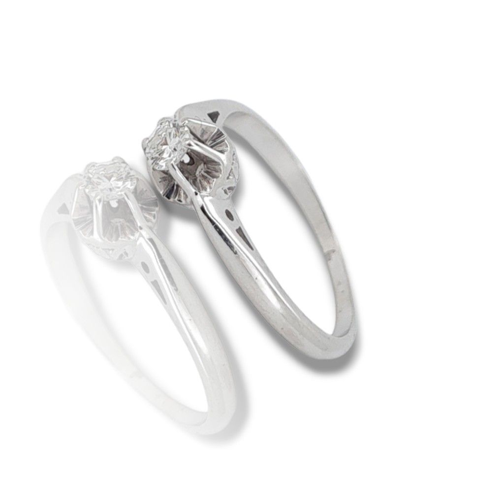 White gold k18 ring with diamond (code P2596)