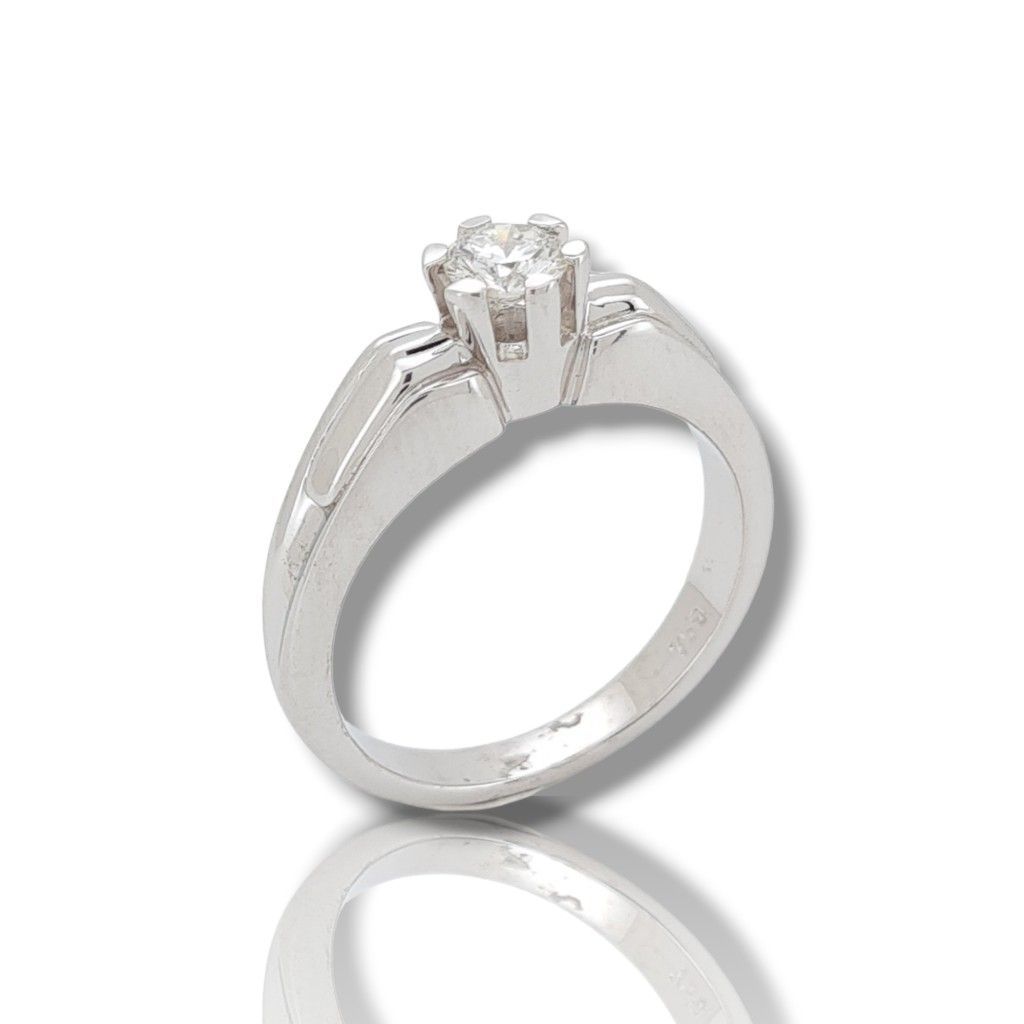 White gold k18 ring with diamond (code P2597)