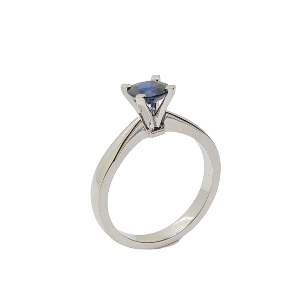 White gold single stone ring k18 with sapphire (code T2210)
