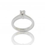 White gold single stone ring k18 with diamond on V shaped bezel (code T1748)