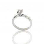 White gold single stone ring k18 with flat module and diamond tied on four teeth (code T2011)