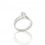 Μονόπετρο δαχτυλίδι απο λευκόχρυσο κ18 με  blue topaz (code T1993)