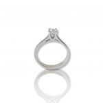 White gold single stone ring k18 with square diamond tied on stone sides (code T2019)