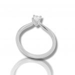 White gold k18 ring with diamond (code T2706)
