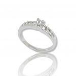 White gold single stone ring k18 with diamond on four stripes and little diamonds fitted on module (code 1914) 
