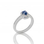 Single stone white gold ring k18 with diamonds and a sapphire (P2333)