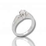 White gold k18 ring with diamond (code P2597)