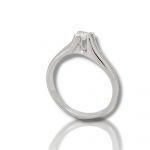 White gold k18 ring with diamond (code T2614)