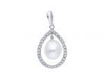 White gold necklace k18 with pearl and zircon  (code S182315)