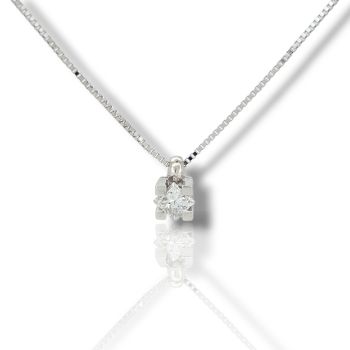 White gold single stone necklace k18 with square diamond (code T2187)