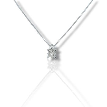 White gold  single stone necklace k18 with Princess cut diamond (code T2524)