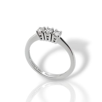 ¨Bellezza Infinita΄΄ White gold TRILOGY ring k18 with 3 diamonds (code IBM46/420)