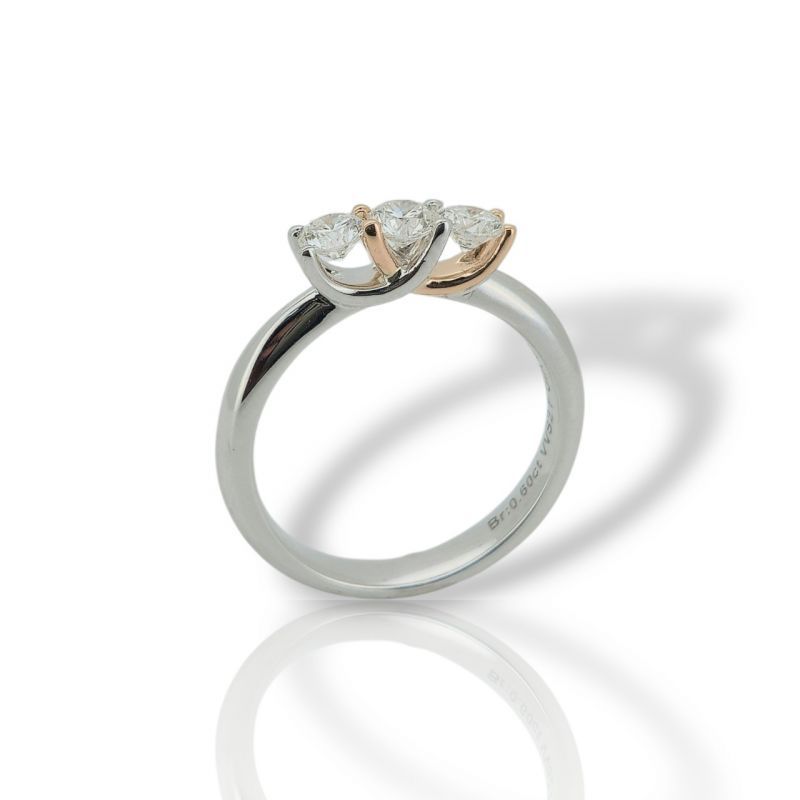 Φωτογραφία από ¨Eliana΄΄ White gold TRILOGY ring k18 with 7 diamonds (code IBM39/59.60)