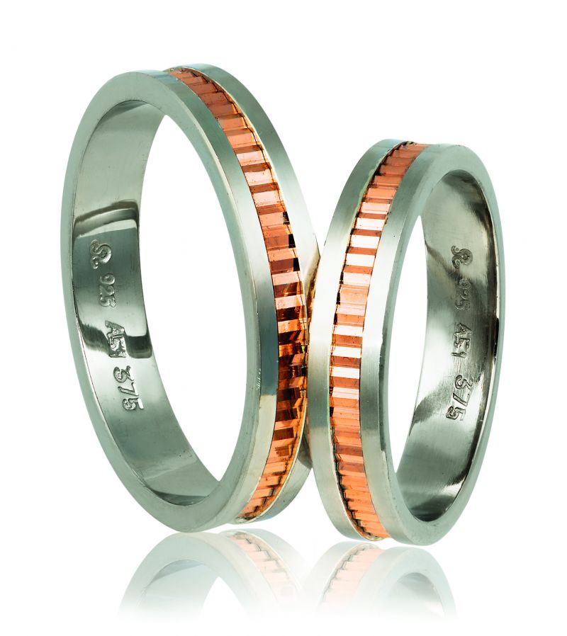 Φωτογραφία από White gold & rose gold wedding rings 4.3mm (code A518r)