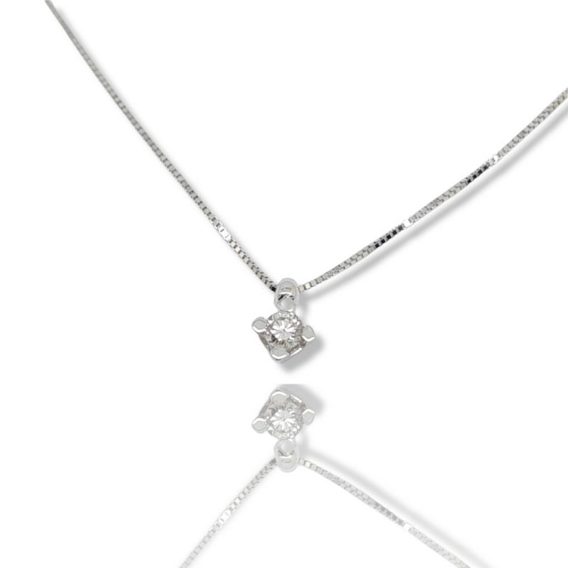 Φωτογραφία από Punto di luce in oro bianco k18 con diamante (code T2462)