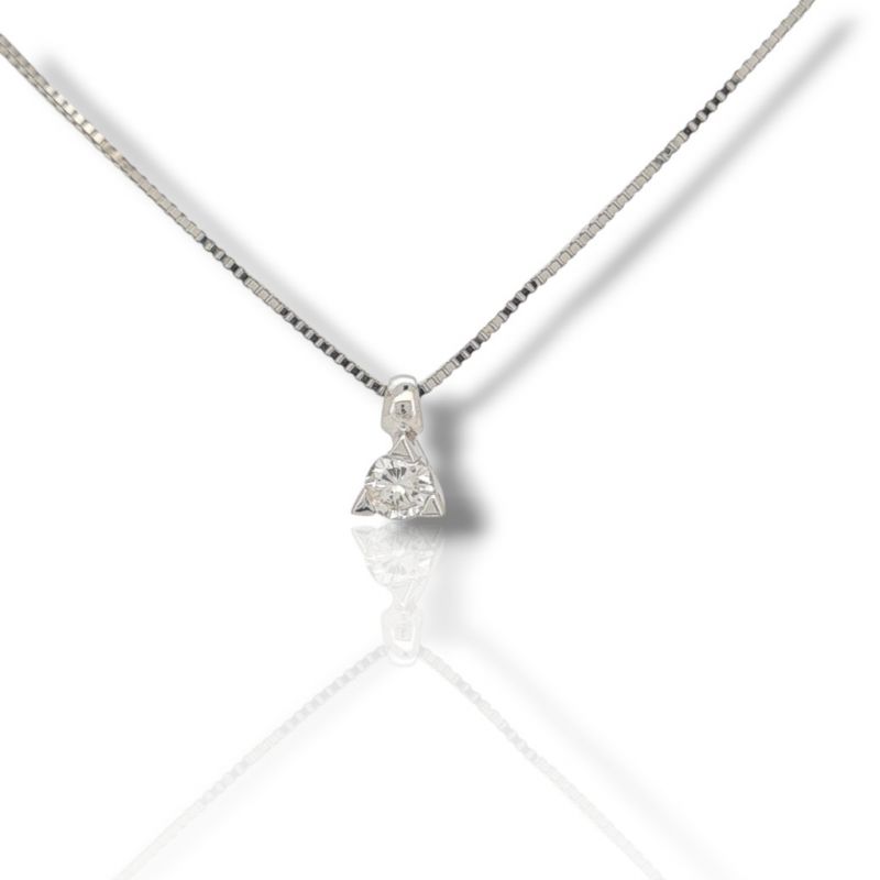 Φωτογραφία από White gold  single stone necklace k18 with diamond  (code T2305)