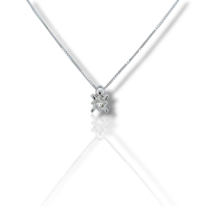 Φωτογραφία από White gold  single stone necklace k18 with Princess cut diamond (code T2524)