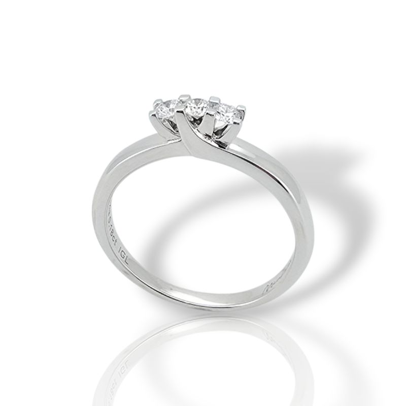 ΄΄Tre Fiamme΄΄ White gold TRILOGY ring k18 with 3 diamonds (code IBMM47/444) Φωτογραφία από ΄΄Tre Fiamme΄΄ White gold TRILOGY ring k18 with 3 diamonds (code IBMM47/444)
