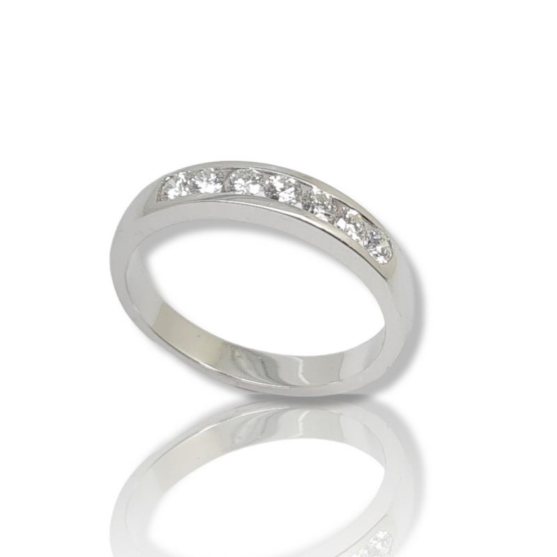 Φωτογραφία από White gold eternity ring k18 with 7 diamonds (code P2176)