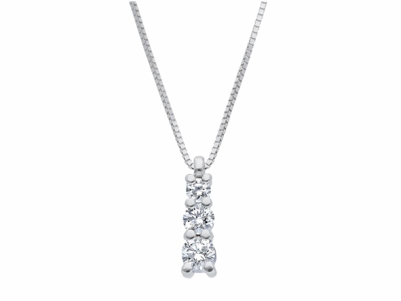 Φωτογραφία από  White gold necklace k18 with diamonds (code S225764)
