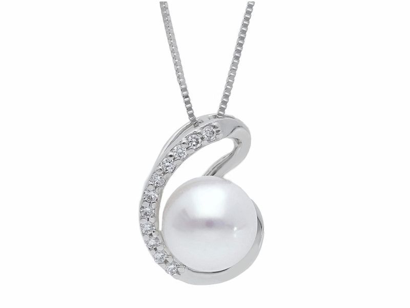 Φωτογραφία από  White gold necklace k18 with diamonds αnd pearl (code S253229)